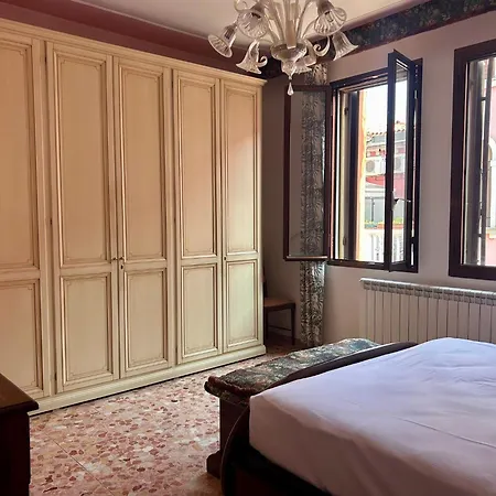 Apartament Casa De I Paoli *